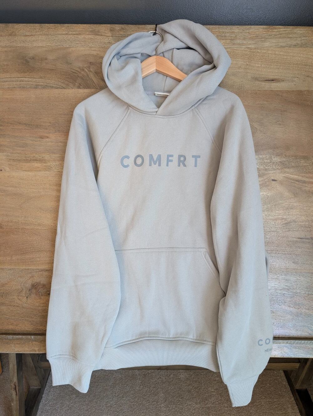 Comfrt Hoodie Men M Light Gray Fleece Lined Heavyweight Long Sleeve Pullover NWT